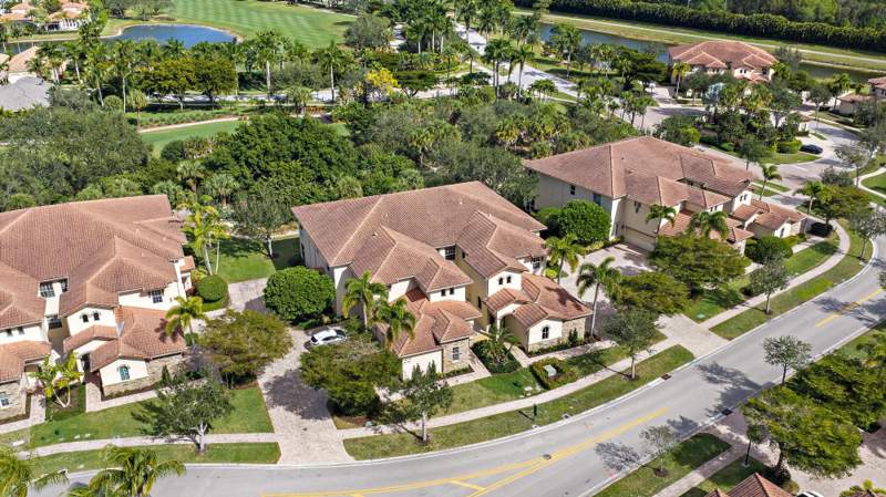 3 bedroom Condominium at 10181 Orchid Reserve Drive, Ibis - Orchid Reserve, West Palm Beach — photo 3