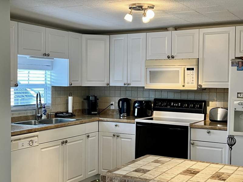 2 bedroom Mobile Home at 3325 South Street, Orangebrook Harbor, Hollywood — photo 3
