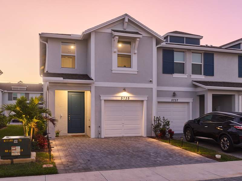 3 bedroom Townhouse at 5735 SE Edgewater Circle, Willoughby Townhomes, Stuart — photo 3