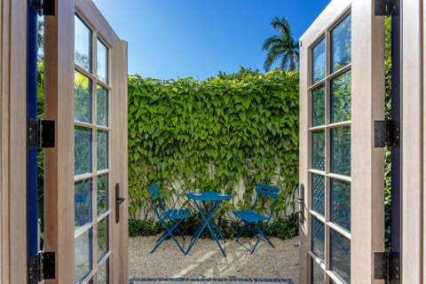 238 Phipps Plaza, Palm Beach FL - photo 11 of 27