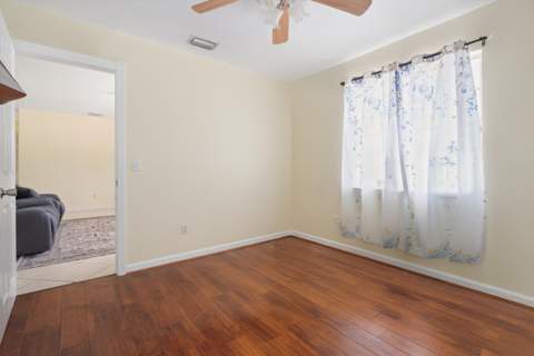 5772 N Haverhill Road, West Palm Beach FL - photo 14 of 32