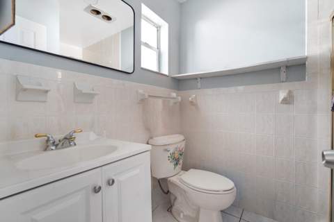 5772 N Haverhill Road, West Palm Beach FL - photo 16 of 32