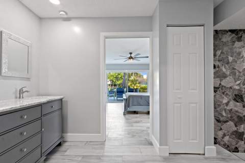 9029 SE Breeze Way, Hobe Sound FL - photo 22 of 57