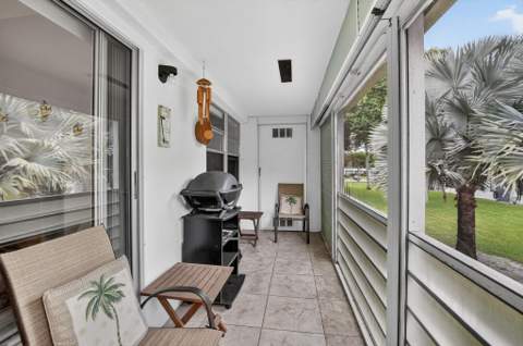 262 Ventnor R, Deerfield Beach FL - photo 23 of 57