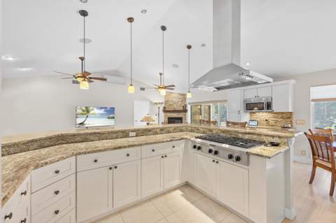 14409 67th Trail, Palm Beach Gardens FL - photo 8 of 57