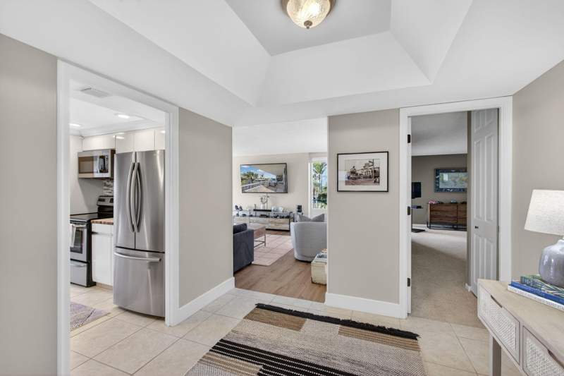 2 bedroom Condominium at 5510 N Ocean Drive #2d, Water Glades Condo, Singer Island — photo 3