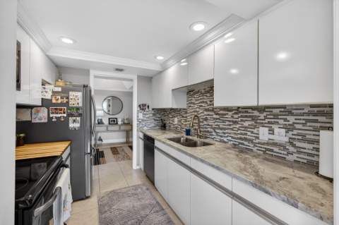 5510 N Ocean Drive #2d, Singer Island FL - photo 7 of 58