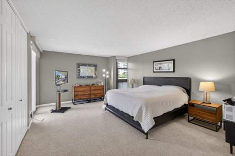 5510 N Ocean Drive #2d, Singer Island FL - photo 18 of 58