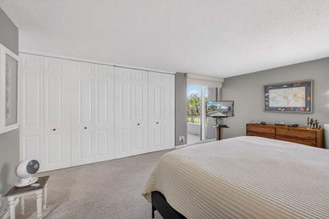 5510 N Ocean Drive #2d, Singer Island FL - photo 19 of 58