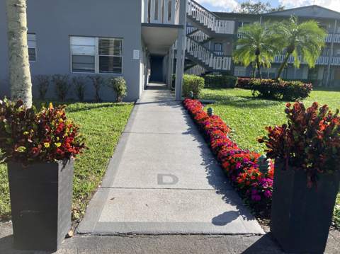 156 Suffolk D, Boca Raton FL - photo 6 of 38