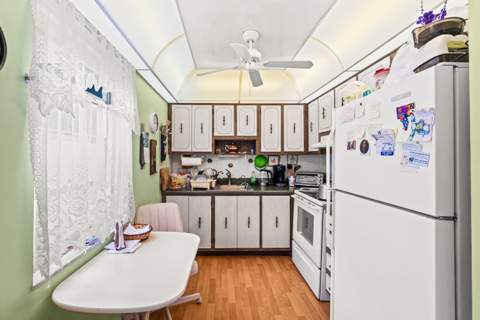 508 Normandy K #508, Delray Beach FL - photo 7 of 25