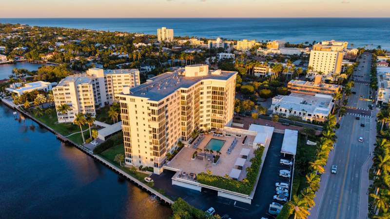 3 bedroom Condominium at 50 East Road #12g (penthouse), Barr Terrace Condo, Delray Beach — photo 2