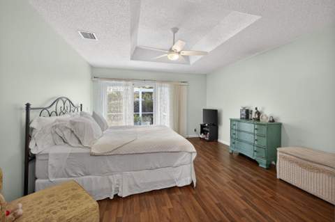 152 Eagleton Court, Palm Beach Gardens FL - photo 14 of 79