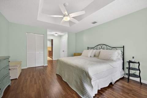 152 Eagleton Court, Palm Beach Gardens FL - photo 16 of 79