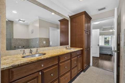152 Eagleton Court, Palm Beach Gardens FL - photo 21 of 79