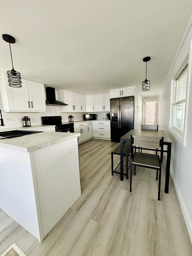 2 bedroom Manufactured Home at 3003 Bimini Bay, Jamaica Bay Mobile Home Co Op, Boynton Beach — photo 4