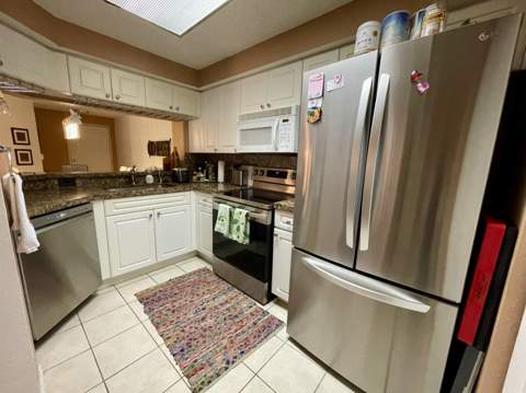 2727 Anzio Court #108, Palm Beach Gardens FL - photo 12 of 24