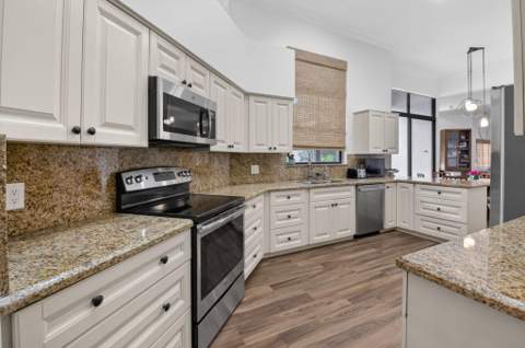 2437 NW 64th Street, Boca Raton FL - photo 12 of 49
