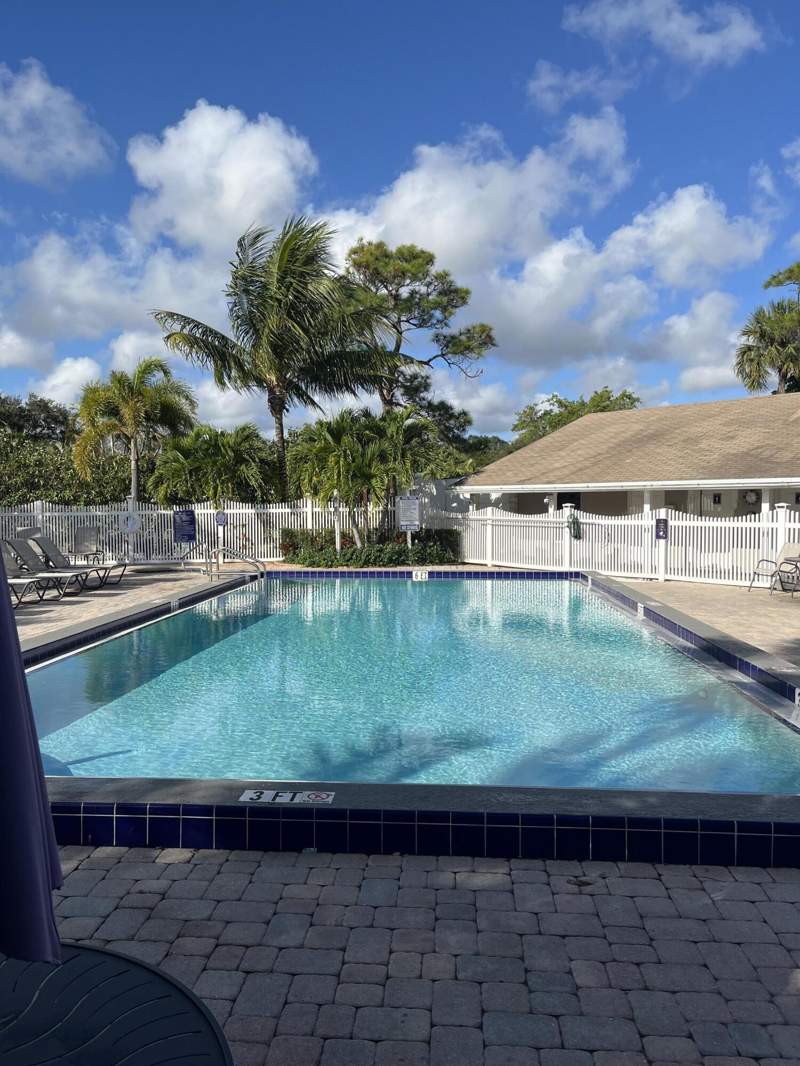 3 bedroom Manufactured Home at 2555 Pga Boulevard #446, The Meadows, Palm Beach Gardens — photo 5