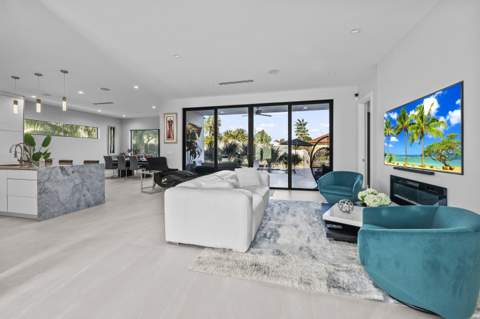 1201 Mandarin Isle, Fort Lauderdale FL - photo 9 of 71