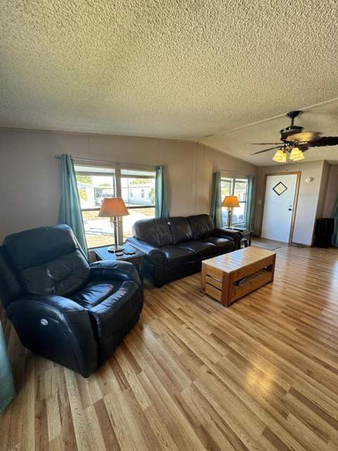 13953 Adelfa Avenue, Fort Pierce FL - photo 21 of 38