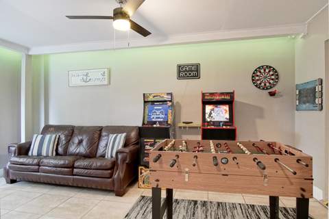 1002 Avenue E, Fort Pierce FL - photo 11 of 34