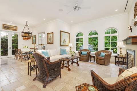 261 Seminole Avenue, Palm Beach FL - photo 8 of 46