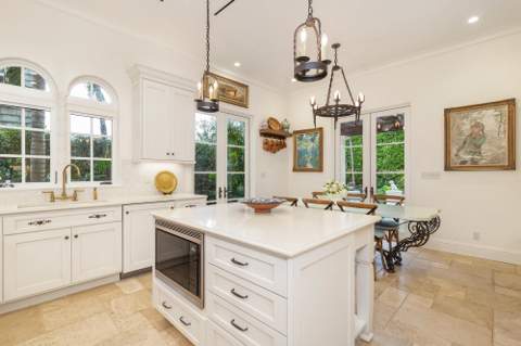 261 Seminole Avenue, Palm Beach FL - photo 16 of 46