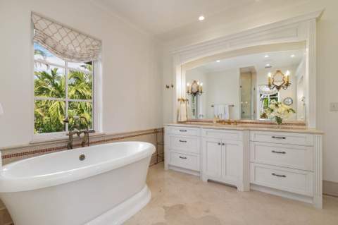 261 Seminole Avenue, Palm Beach FL - photo 21 of 46