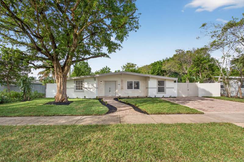 4 bedroom Single Family Residence at 5183 NE 15th Avenue, Pompano Beach Highlands, Pompano Beach — photo 2