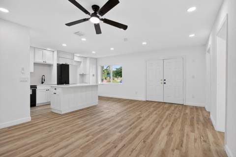 5183 NE 15th Avenue, Pompano Beach FL - photo 11 of 34