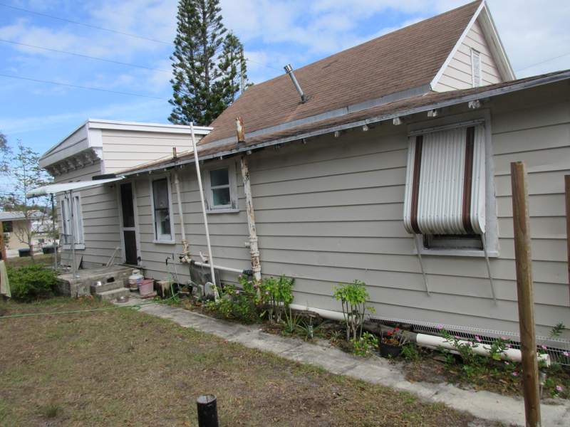 5 bedroom Single Family Residence at 603 Avenue, Assessor'S Map Of N Part Of Fort Pierce, Fort Pierce — photo 4