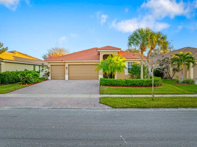 5 bedroom Single Family Residence at 4179 Worlington Terrace, Bent Creek Tract A-1, Fort Pierce — photo 2