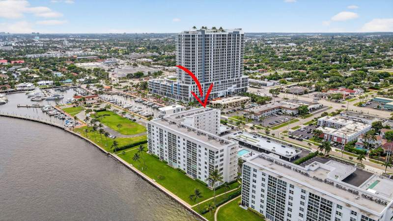 2 bedroom Condominium at 301 Lake Shore Drive #711, Lake Harbour Towers South, Lake Park — photo 5