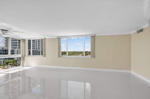 301 Lake Shore Drive #711, Lake Park FL - photo 14 of 59