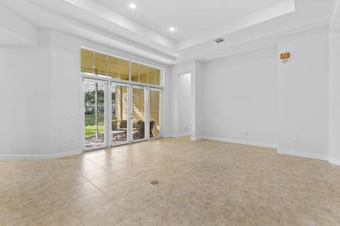 9724 Via Grandezza, Wellington FL - photo 16 of 56
