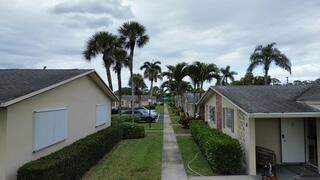 1 bedroom Villa at 2580 Emory Drive #A, Cresthaven Villas Condo 31, West Palm Beach — photo 2