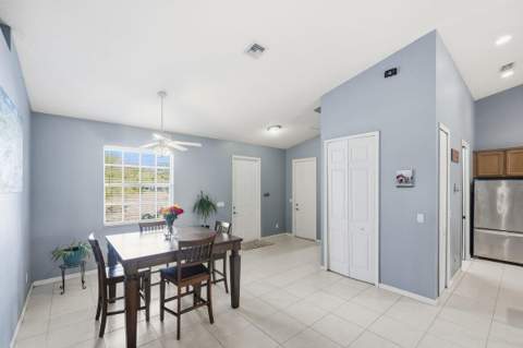 5859 NW Cullom Circle, Port St. Lucie FL - photo 11 of 46