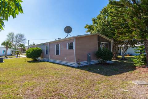 13998 Encantardo Circle, Fort Pierce FL - photo 21 of 22