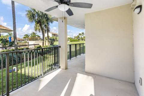 601 Seafarer Circle #101, Jupiter FL - photo 19 of 32