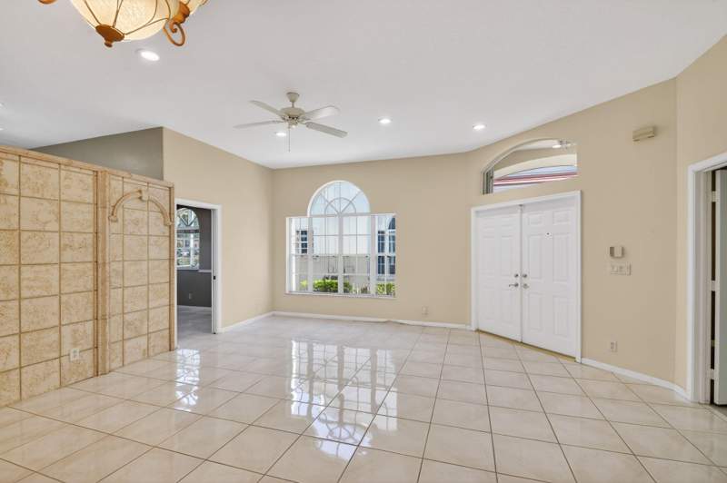 2 bedroom Villa at 6179 Bear Creek Court, Atlantic National/Lacuna /Fairfields Lacuna 1-A, Lake Worth — photo 3