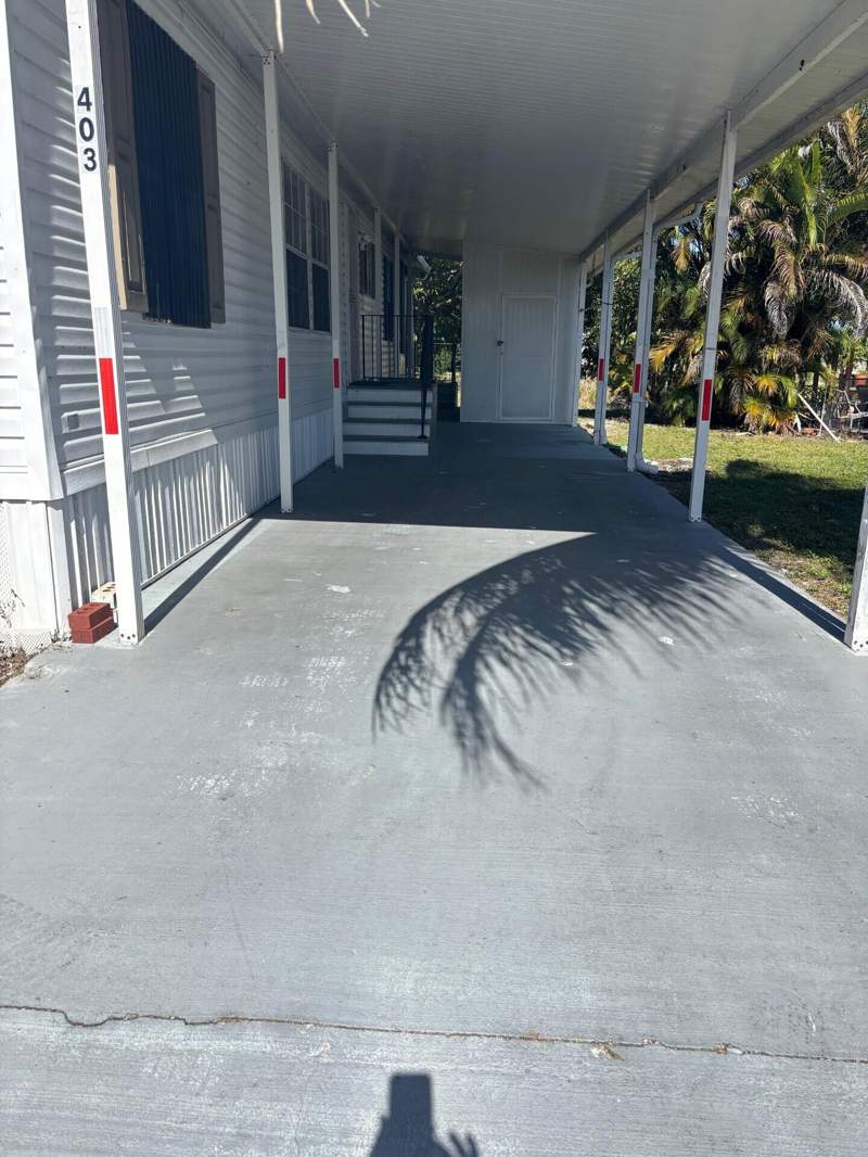 3 bedroom Manufactured Home at 403 NW 50th Ct, Lot# 1415, Country Knolls, Deerfield Beach — photo 5