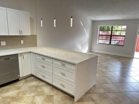 4326 Woodstock Drive #C, West Palm Beach FL - photo 12 of 41