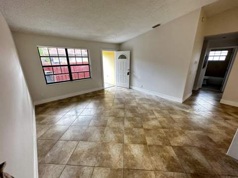 4326 Woodstock Drive #C, West Palm Beach FL - photo 19 of 41
