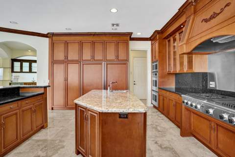 2330 NE 31st Court, Lighthouse Point FL - photo 18 of 51
