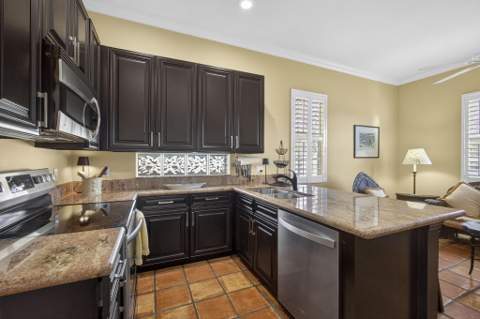 4502 Hickory Drive, Palm Beach Gardens FL - photo 19 of 69