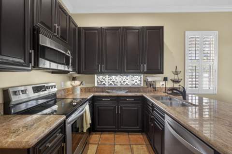 4502 Hickory Drive, Palm Beach Gardens FL - photo 20 of 69