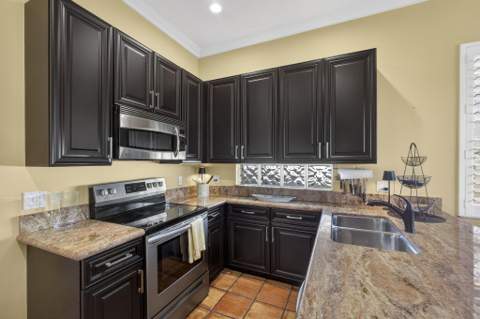 4502 Hickory Drive, Palm Beach Gardens FL - photo 21 of 69