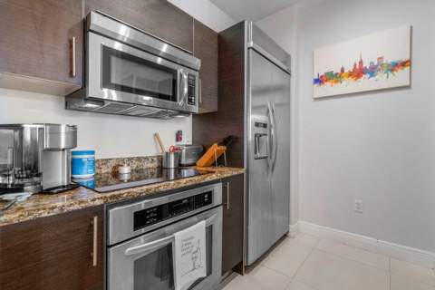 550 Okeechobee Boulevard #1112, West Palm Beach FL - photo 7 of 40