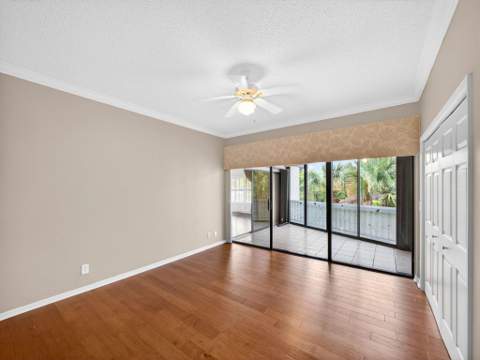 1660 Twelve Oaks Way #303, North Palm Beach FL - photo 10 of 21